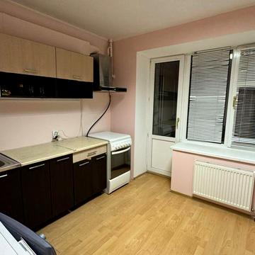 Оренда 1-кімнат. квартира на Харківській, 46