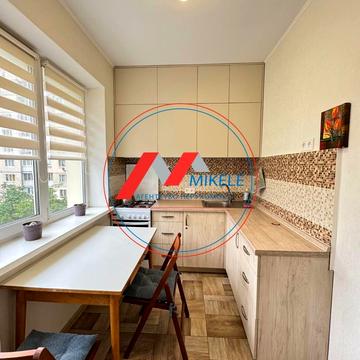 Володимира Івасюка просп. (Героїв Сталінграду), 52