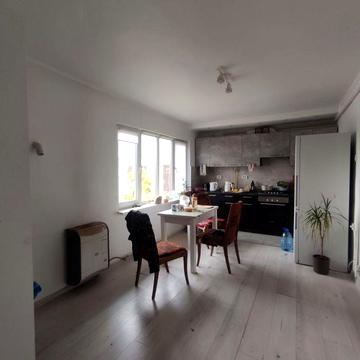 Здам частину будинку з меблями та окремим заїздом