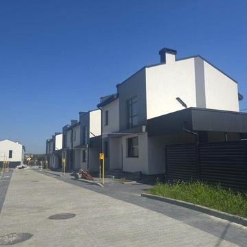 Збудований будинок у Сокільниках