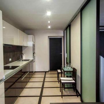 Тарасівська вул., 21