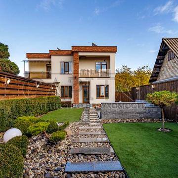 Квітки Цісик вул. (Гамарника)