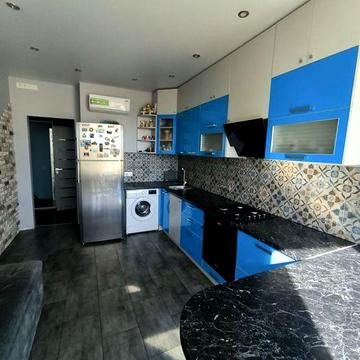 Продам 2 комн. ухоженную квартиру в клубном доме!