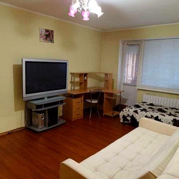 Здається 2-х кімнатна квартира Ст.м.Іподром