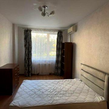 1 комнатная с большой кухней в Малиновском р. Новострой