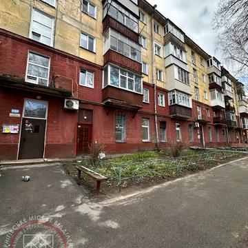 Льотна вул. (Червоногвардійська), 17