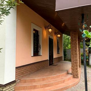 Стеценка вул., 30/1