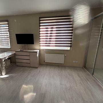 Дмитра Луценка вул. (Крейсера "Аврора"), 18