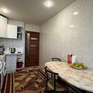 Теофіла Окуневського вул., 1