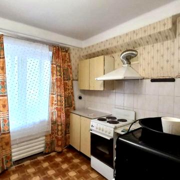 Оболонський просп., 37