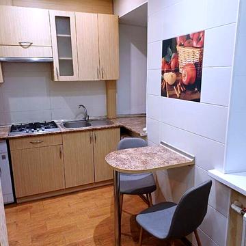 Довгострокова оренда 1к Квартира Стрітенська (Комсомольська) вулиця