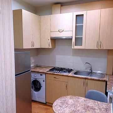 Довгострокова оренда 1к Квартира Стрітенська (Комсомольська) вулиця