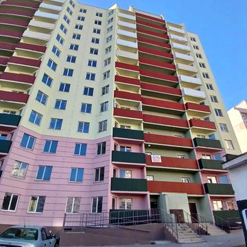 Академіка Сахарова вул., 2об