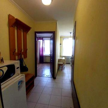 Сдається 1 кімнатна вул.Празька Дарниця метро 10хв. Ленінградська пл.