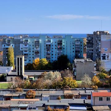 Захисників України вул. (1-го Травня), 40