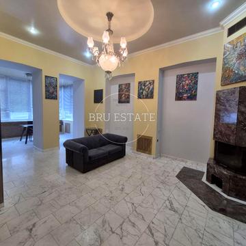 Вячеслава Липинського вул. (Чапаєва), 11