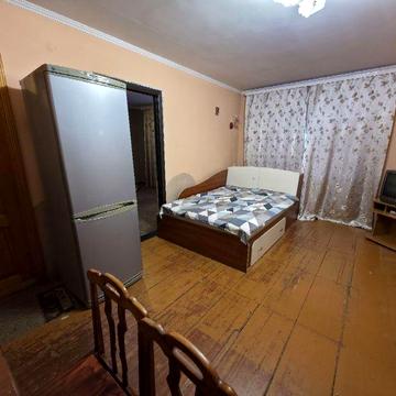 Продається 2-кім квартира