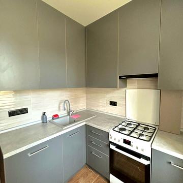 Марка Безручка вул., 23-А