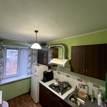 Олександра Поля просп. (Кірова), 10/12