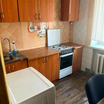 Аерокосмічний просп., 179