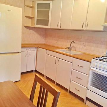 Івана Фунтового вул., 68