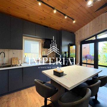 Продаж  будинку з  ділянкою 6.09 сотки. Осокорки . 2 хв. Дніпро