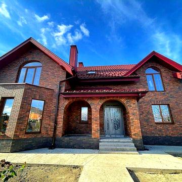 Будинок для сімї біля центру міста