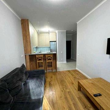 Оренда 1-кімнатної  квартири на вул. Топольна  в новобудові