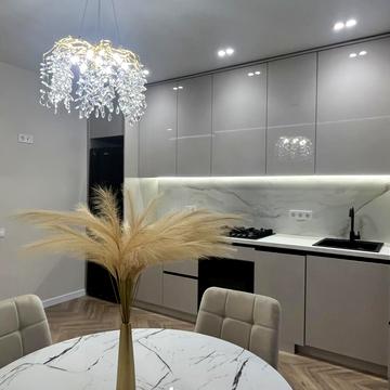 Приозерна вул., 38