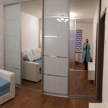 Юлії Здановської вул. (Ломоносова), 81-Б