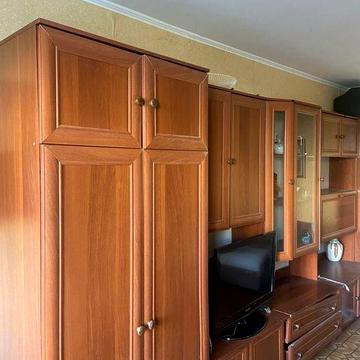 Продается 1-ком. «Киевского» пр., 4/5. середина дома. Район 9 школы