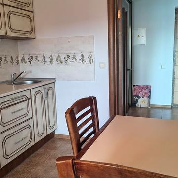 Богатирська вул., 6-А