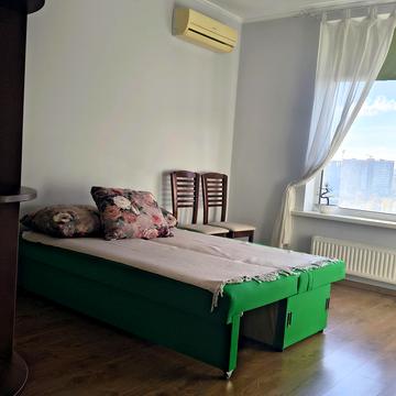 Богатирська вул., 6-А