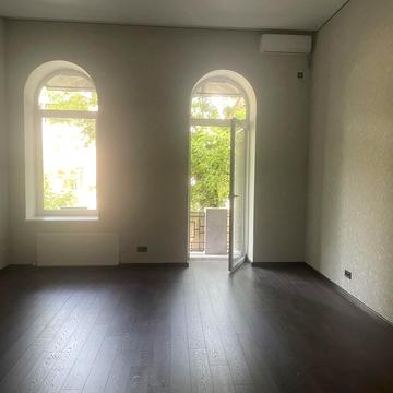 Успенська вул. (Чичерина), 27