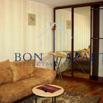 Деревлянська вул. (Якіра), 21