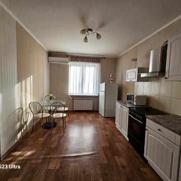 Єлизавети Чавдар вул., 14