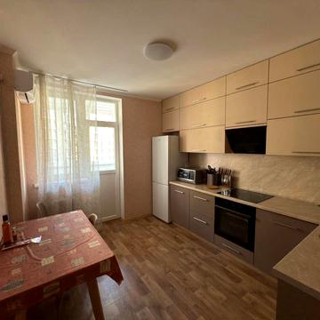 Юлії Здановської вул. (Ломоносова), 34-Б