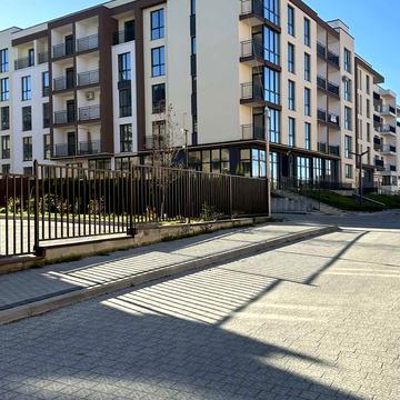 Героїв Крут вул., 10