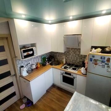 бул . Героїв, 2