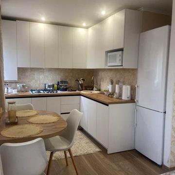 Продам шикарную 2 ком квартиру на проспекте Гагарина