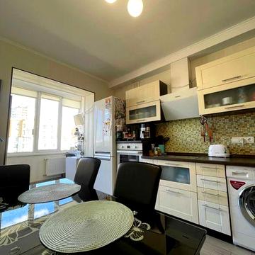 Продам 2к квартиру з ремонтом та меблями/ЖК Щасливий/Без комісії! ЖК Щасливий