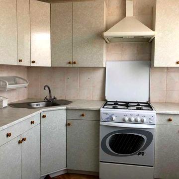 (3) Здам 2-кімнатну квартиру на Ближньому Замості 9006