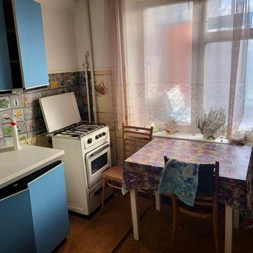 Здам однокімнатну квартиру в Броварах район парку.