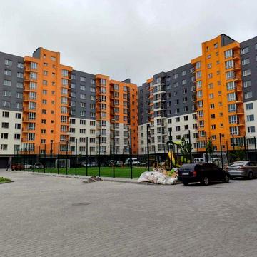 (3) Продам 2-кімнатну квартиру на Замості 0925