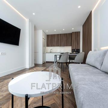 Тадея Рильського бульв., 3