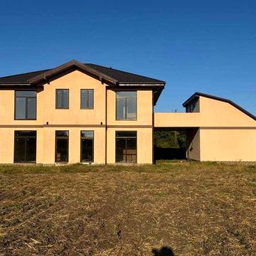 Продаж Дому,для життя або бізнесу!Торг