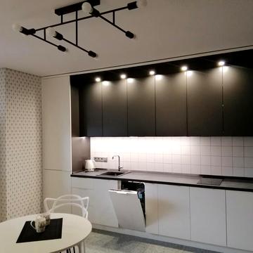 Академіка Вернадського бульв., 24