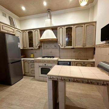 Цехова вул., 3