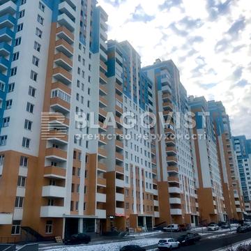 Сергія Данченка вул., 34