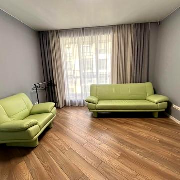 Олександра Довженка вул., 53